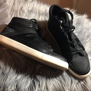 Calvin Klein fashion sneakers